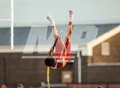 Thumbnail 3 in IHSAA Regionals photogallery.
