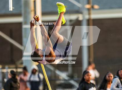 Thumbnail 3 in IHSAA Regionals photogallery.