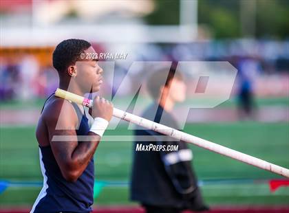Thumbnail 3 in IHSAA Regionals photogallery.