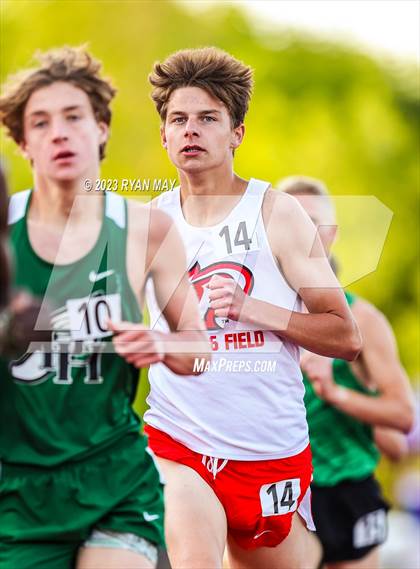 Thumbnail 1 in IHSAA Regionals photogallery.