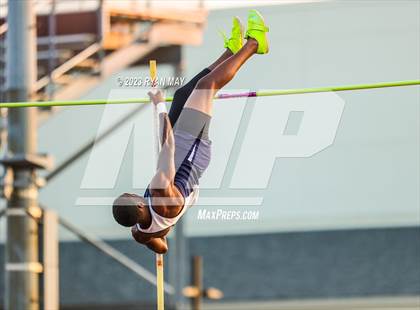Thumbnail 1 in IHSAA Regionals photogallery.
