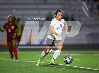 Thumbnail 1 in Willis vs MacArthur (UIL 6A Bi-District Area Playoff) photogallery.