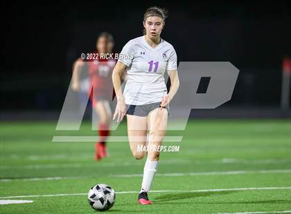 Thumbnail 2 in Willis vs MacArthur (UIL 6A Bi-District Area Playoff) photogallery.