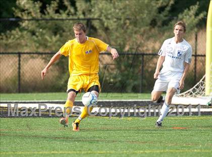 Thumbnail 1 in Deep Run vs Lake Braddock (VHSL AAA State Semifinal) photogallery.