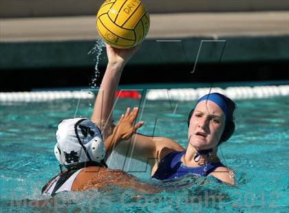 Thumbnail 2 in Davis vs St. Mary's (Davis Fall Classic) photogallery.