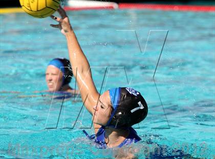 Thumbnail 1 in Davis vs St. Mary's (Davis Fall Classic) photogallery.