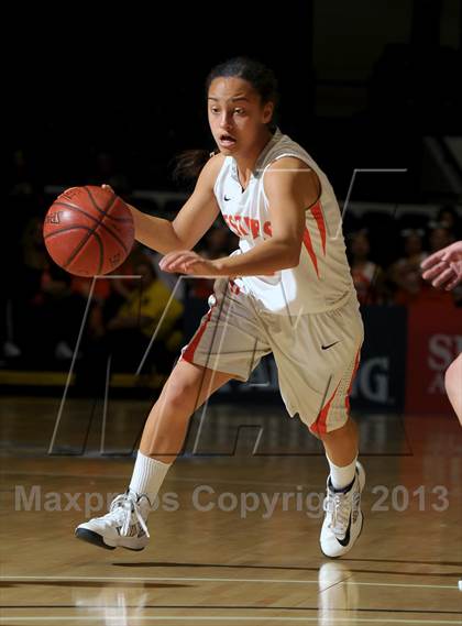 Thumbnail 1 in Saint Joseph vs. Chaminade (CIF SS D3A Final) photogallery.