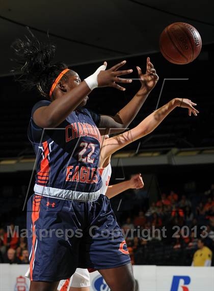 Thumbnail 1 in Saint Joseph vs. Chaminade (CIF SS D3A Final) photogallery.