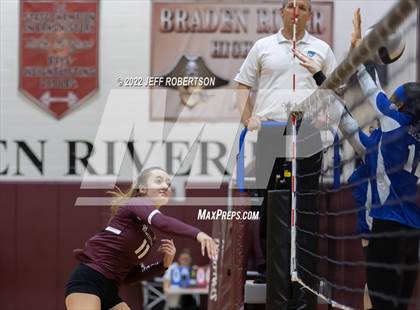 Thumbnail 2 in Riverview Sarasota (Braden River Invitational) photogallery.