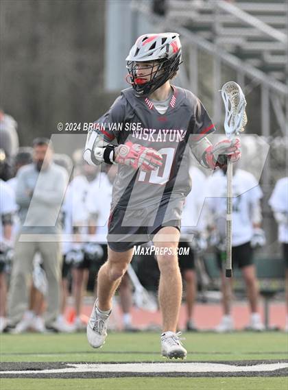 Thumbnail 2 in Niskayuna @ Shenendehowa photogallery.