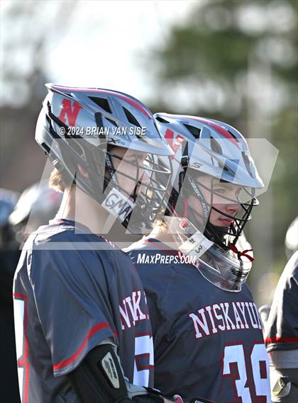 Thumbnail 1 in Niskayuna @ Shenendehowa photogallery.