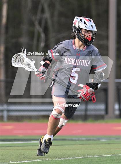Thumbnail 1 in Niskayuna @ Shenendehowa photogallery.