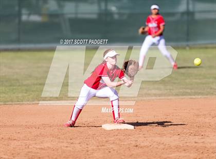 Thumbnail 3 in Chaparral @ Great Oak photogallery.