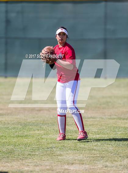 Thumbnail 3 in Chaparral @ Great Oak photogallery.