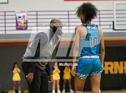Thumbnail 1 in Siegel @ Smyrna photogallery.