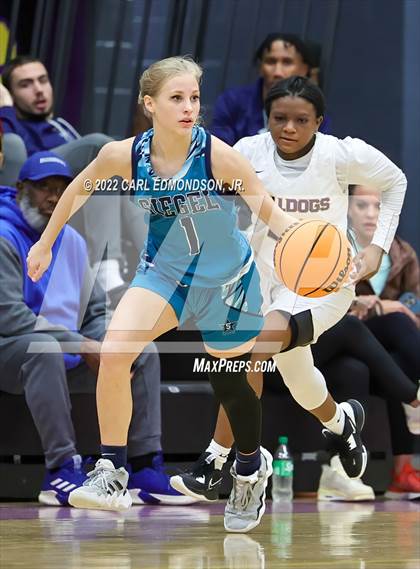 Thumbnail 3 in Siegel @ Smyrna photogallery.