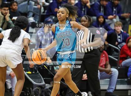 Thumbnail 3 in Siegel @ Smyrna photogallery.
