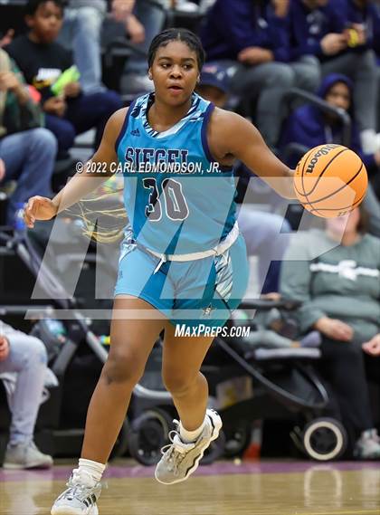 Thumbnail 1 in Siegel @ Smyrna photogallery.