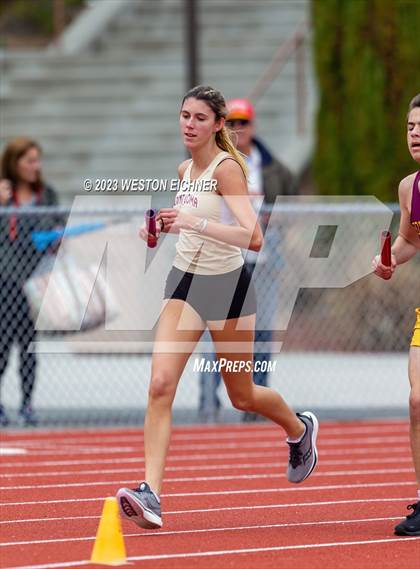 Thumbnail 1 in Cathedral Catholic Tri-Meet photogallery.