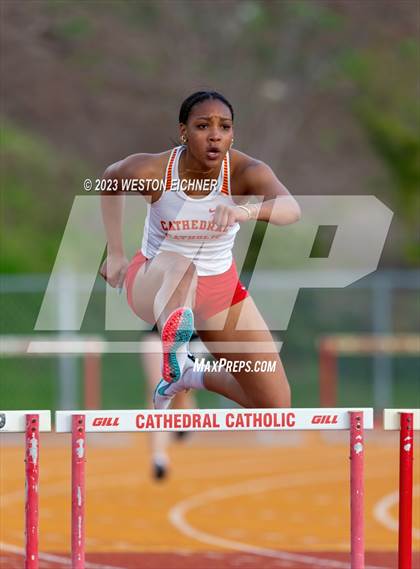 Thumbnail 1 in Cathedral Catholic Tri-Meet photogallery.