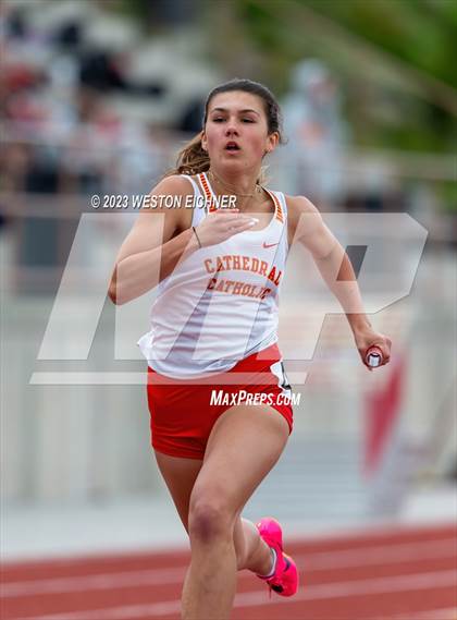 Thumbnail 1 in Cathedral Catholic Tri-Meet photogallery.