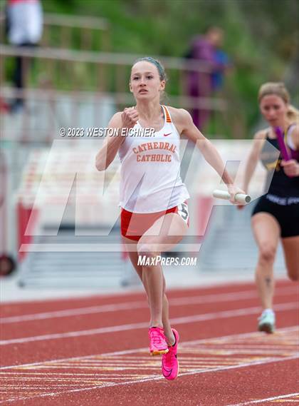 Thumbnail 1 in Cathedral Catholic Tri-Meet photogallery.