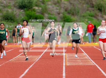 Thumbnail 1 in Cathedral Catholic Tri-Meet photogallery.