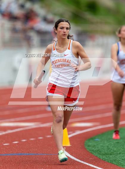 Thumbnail 2 in Cathedral Catholic Tri-Meet photogallery.