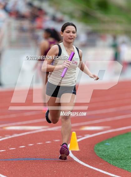 Thumbnail 3 in Cathedral Catholic Tri-Meet photogallery.