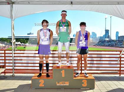 Thumbnail 3 in UIL 4A State Championship photogallery.