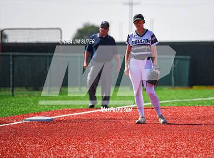 Thumbnail 2 in Slocum vs Moulton (UIL 1A Regional Final) Game 1 photogallery.