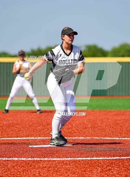Thumbnail 1 in Slocum vs Moulton (UIL 1A Regional Final) Game 1 photogallery.