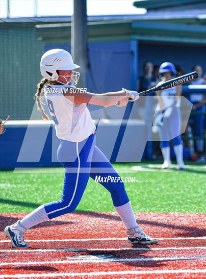 Thumbnail 1 in Slocum vs Moulton (UIL 1A Regional Final) Game 1 photogallery.