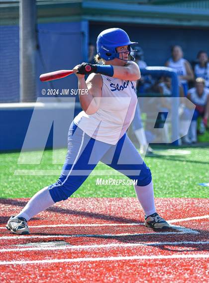 Thumbnail 2 in Slocum vs Moulton (UIL 1A Regional Final) Game 1 photogallery.