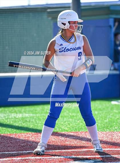 Thumbnail 3 in Slocum vs Moulton (UIL 1A Regional Final) Game 1 photogallery.