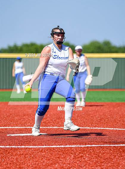 Thumbnail 1 in Slocum vs Moulton (UIL 1A Regional Final) Game 1 photogallery.