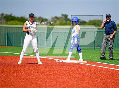 Thumbnail 1 in Slocum vs Moulton (UIL 1A Regional Final) Game 1 photogallery.