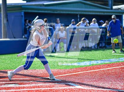 Thumbnail 1 in Slocum vs Moulton (UIL 1A Regional Final) Game 1 photogallery.