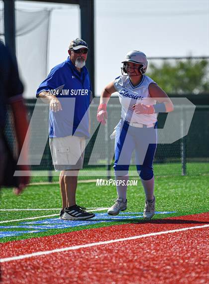 Thumbnail 2 in Slocum vs Moulton (UIL 1A Regional Final) Game 1 photogallery.