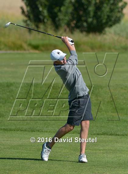 Thumbnail 2 in CIF SJS Boys Masters Golf Championships photogallery.