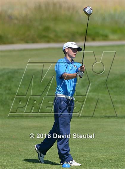 Thumbnail 2 in CIF SJS Boys Masters Golf Championships photogallery.