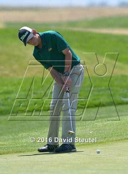 Thumbnail 2 in CIF SJS Boys Masters Golf Championships photogallery.