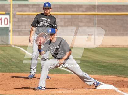 Thumbnail 2 in Chandler @ Hamilton photogallery.