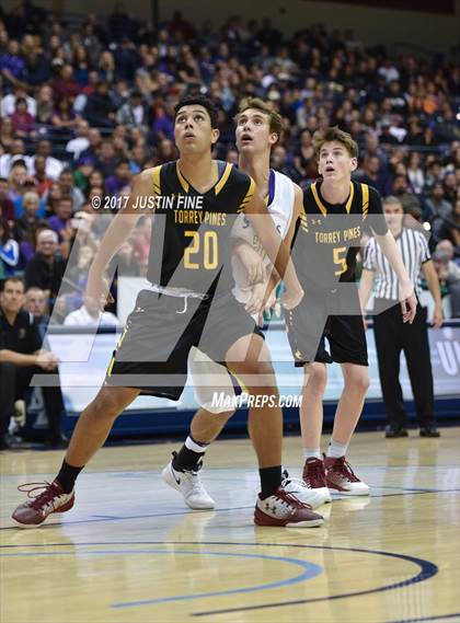 Thumbnail 3 in Torrey Pines vs. St. Augustine (CIF San Diego Open Division Final) photogallery.