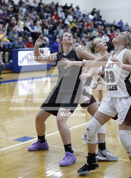 Thumbnail 2 in Unioto vs Vinton County (OHSAA D2 District Semifinal) photogallery.