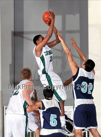 Thumbnail 2 in Chaparral vs. Maranatha Christian (MaxPreps Holiday Classic Senator's Final) photogallery.