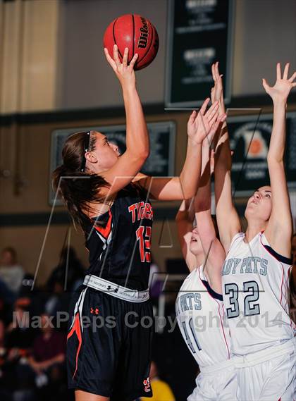 Thumbnail 2 in Parkway South vs Edwardsville (Prepcasts Elite Girls Shootout VI) photogallery.
