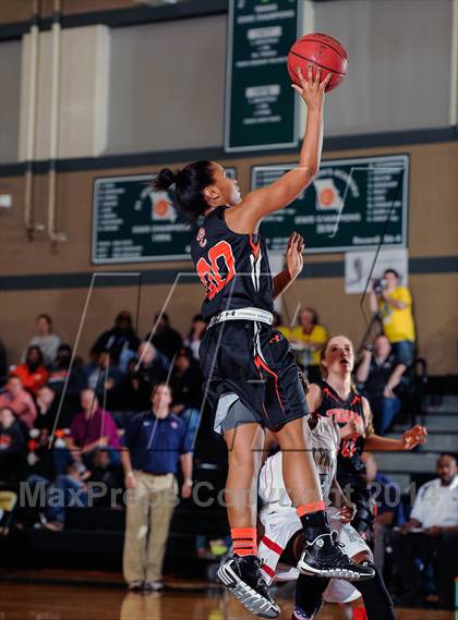 Thumbnail 1 in Parkway South vs Edwardsville (Prepcasts Elite Girls Shootout VI) photogallery.