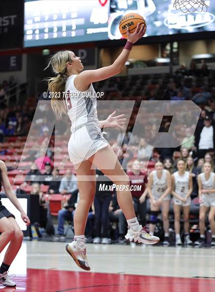 Thumbnail 3 in Morgan vs. Layton Christian Academy (UHSAA 3A Quarterfinal) photogallery.
