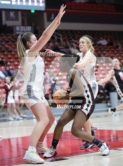 Thumbnail 3 in Morgan vs. Layton Christian Academy (UHSAA 3A Quarterfinal) photogallery.